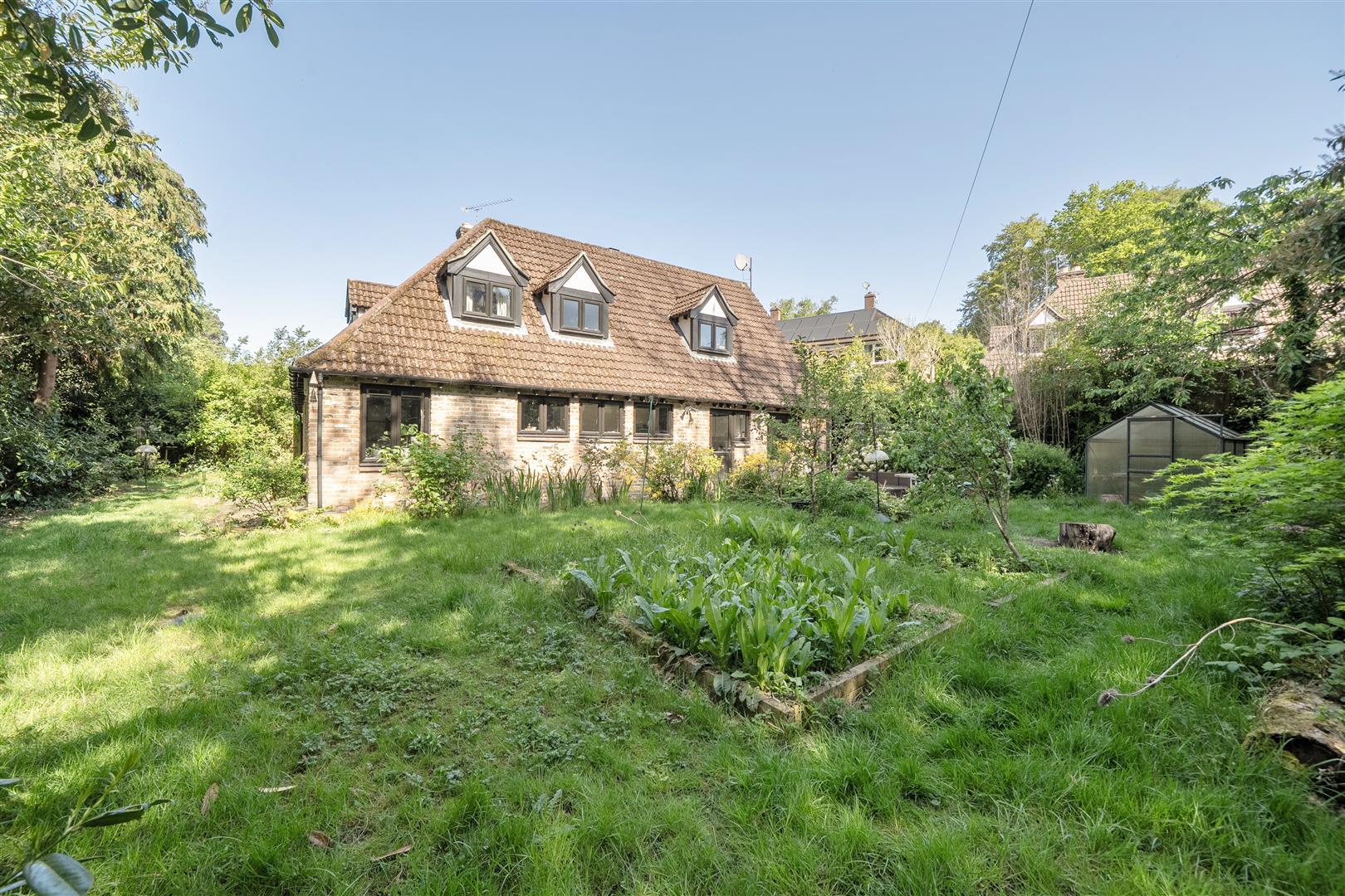 Oakdene, Ascot